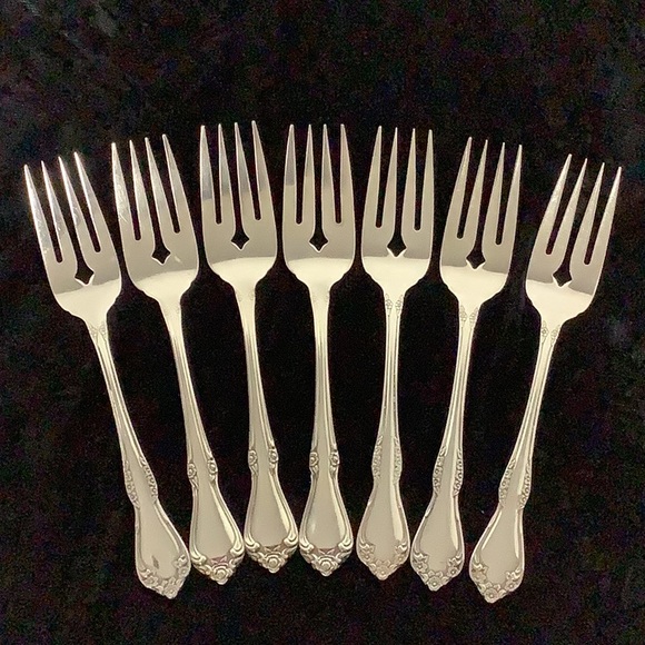 Oneida Rodgers Deluxe Stainless Mansfield Glossy set of 7 Salad Forks - Picture 1 of 4